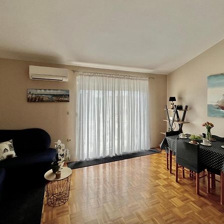 Apartments Tino & Leon Sukošan 外观 照片