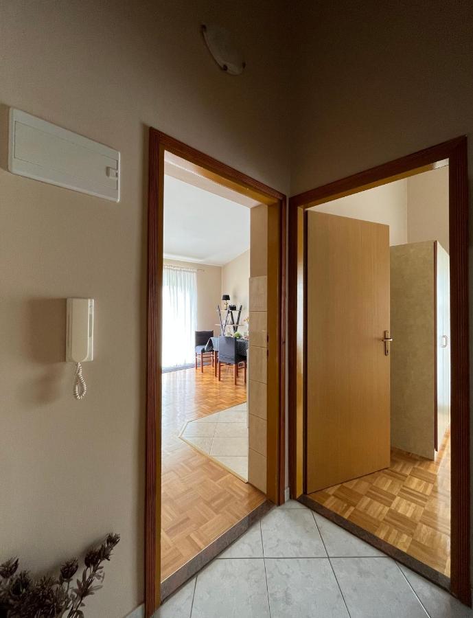 Apartments Tino & Leon Sukošan 外观 照片